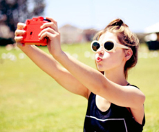 鋼皇集團不锈钢圆钢：建筑装饰领域的 “颜值担当”